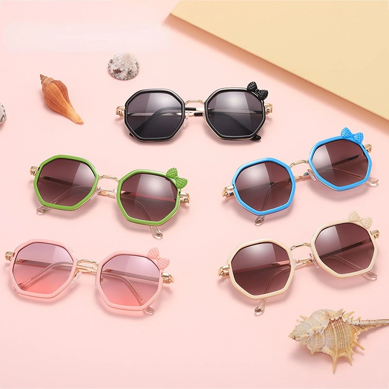 Children Polygon Bow Sunglasses Girls Funny Party Decoration Round Glasses Trendy Summer Rainbow Colorful Eyewear
Children Polygon Bow Sunglasses Girls Funny Party Decoration Round Glasses Trendy Summer Rainbow Colorful Eyewear