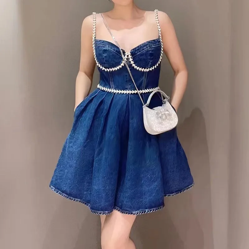 Women's Denim Dress Rhinestone Decoration Strapless Sleeveless A-Line Beach Style Mini Sling Robe
Women's Denim Dress Rhinestone Decoration Strapless Sleeveless A-Line Beach Style Mini Sling Robe