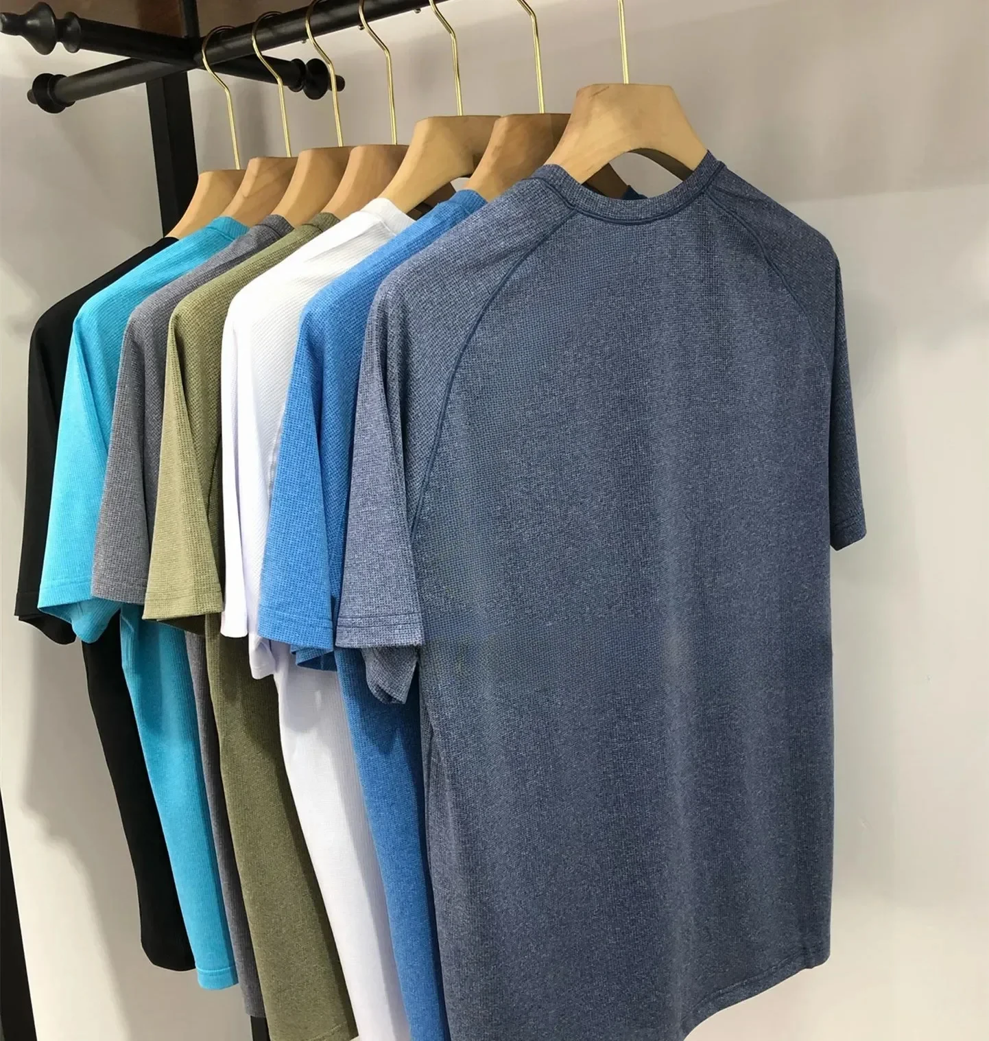 Lemon Men Metal Vent Tech Men's sports short-sleeved T-shirt Casual 7-color Breathable Round Neck Quick Drying Sports Shirt
Lemon Men Metal Vent Tech Men's sports short-sleeved T-shirt Casual 7-color Breathable Round Neck Quick Drying Sports Shirt