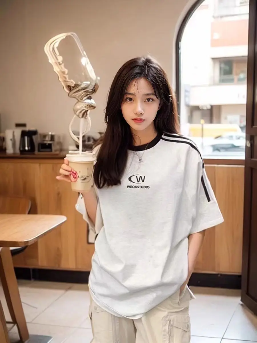 National trend brand Korean striped splicing design short-sleeved T-shirt women summer y2k niche couple wear 2024 new ins tops
National trend brand Korean striped splicing design short-sleeved T-shirt women summer y2k niche couple wear 2024 new ins tops