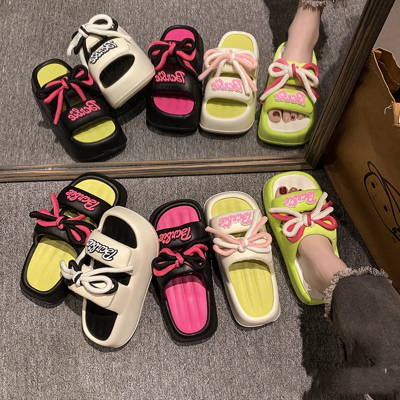 Kawaii Anime New Slippers Female Cartoon Outer Wear Fashionable Shit-Feeling Thick-Soled Cute Beach Sandals and Slippers
Kawaii Anime New Slippers Female Cartoon Outer Wear Fashionable Shit-Feeling Thick-Soled Cute Beach Sandals and Slippers