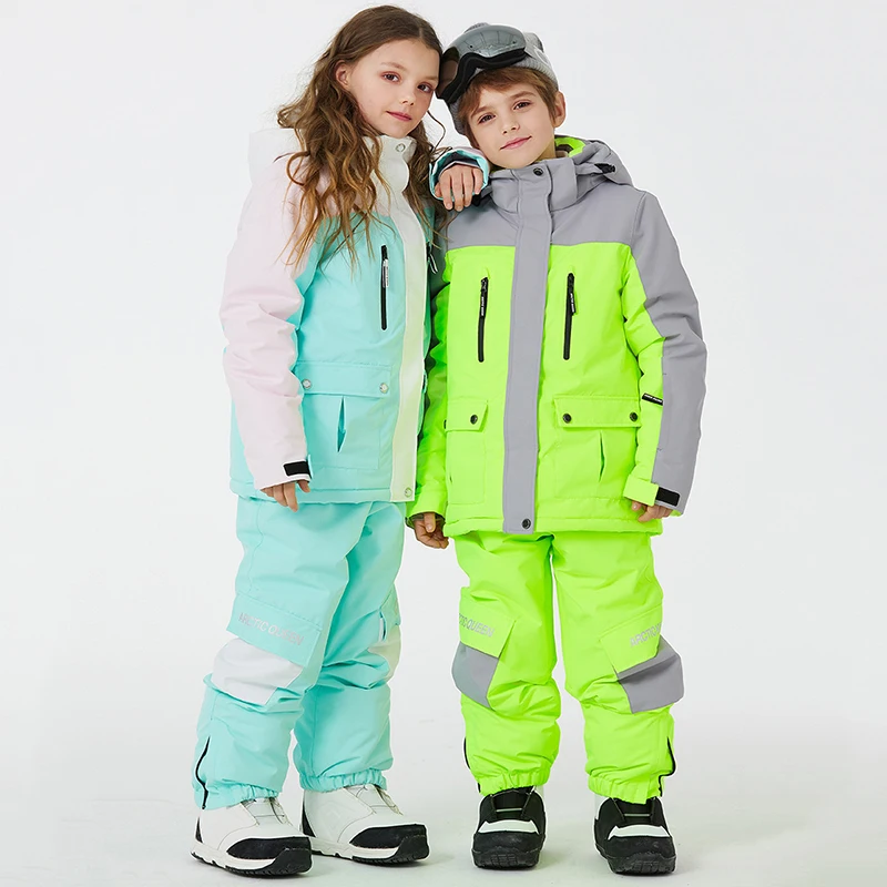 

Уличный лыжный костюм 2024, Теплый Новый детский лыжный спортивный костюм, свободная зимняя одежда для мальчиков и девочек, утепленная ветрозащитная куртка для снежной погоды и штаны