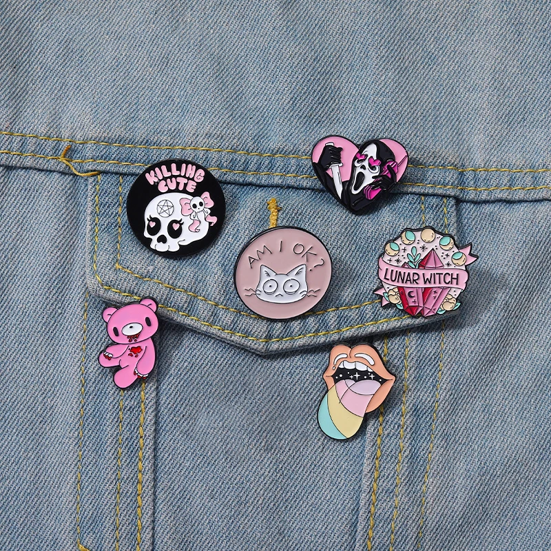 

Pins Custom Witch Bear Tongue Ghost Call Brooches Lapel Badges Gothic Halloween Jewelry Gift for Friends Pink Punk Enamel