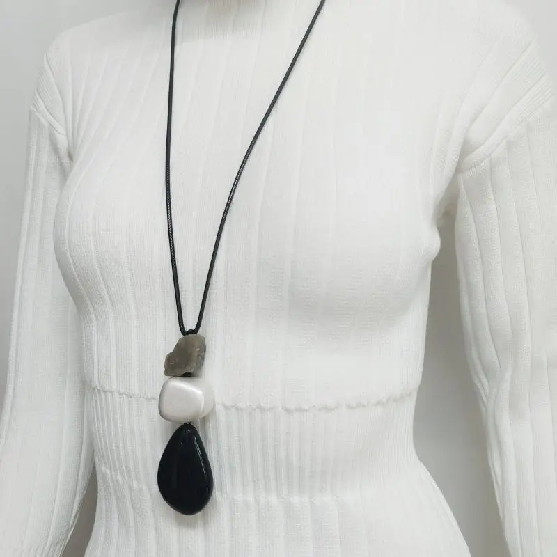 Kara&Kale Boho Natural Stone Pendant Black Resin Pendant Ethnic Necklace Rope Chain Length Adjustable Necklace Women's Jewelry
Kara&Kale Boho Natural Stone Pendant Black Resin Pendant Ethnic Necklace Rope Chain Length Adjustable Necklace Women's Jewelry