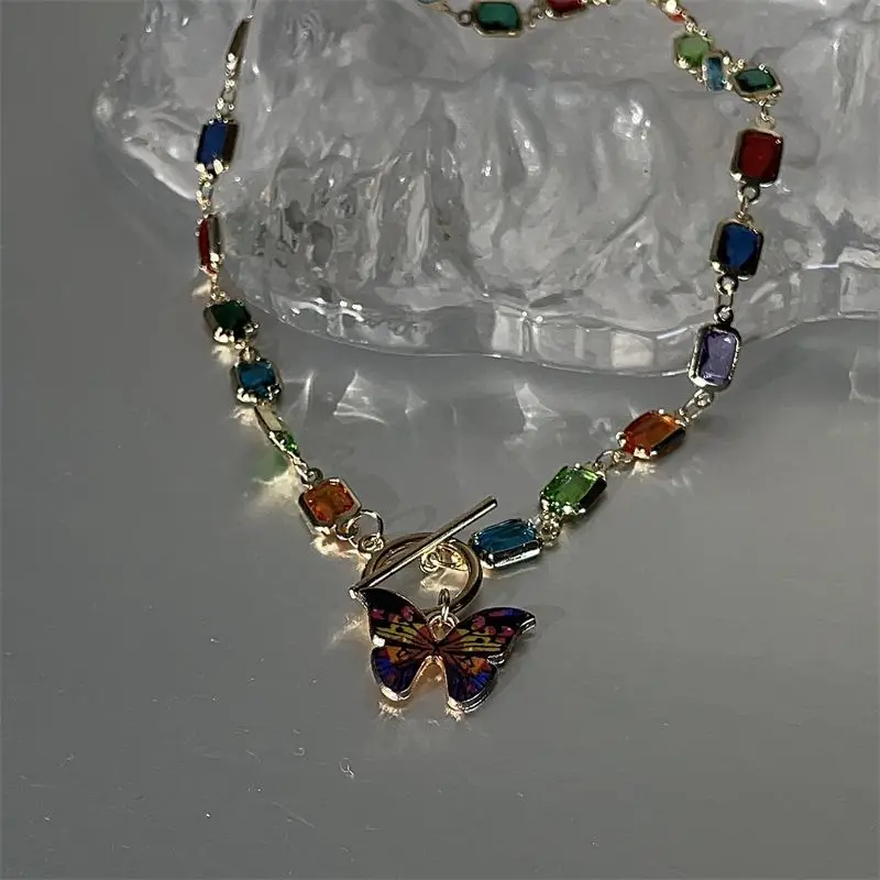 Vintage Fashion Personality Colorful Square Zircon Necklace Elegant Temperament Butterfly Sweater Chain Banquet Jewelry Gift
Vintage Fashion Personality Colorful Square Zircon Necklace Elegant Temperament Butterfly Sweater Chain Banquet Jewelry Gift