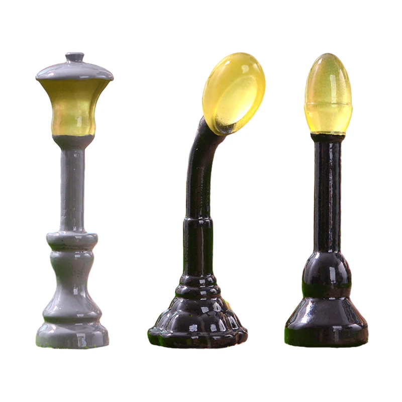 2 шт., светящиеся миниатюрные уличные лампы
2 шт., светящиеся миниатюрные уличные лампы