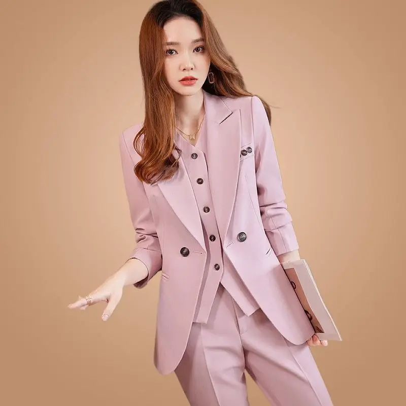 Women's British Style Blazer V-neck Vest Wide Leg Pants Set Retro Casual Solid Waist Closing Suit Vest Long Pant Three Piece Set
Women's British Style Blazer V-neck Vest Wide Leg Pants Set Retro Casual Solid Waist Closing Suit Vest Long Pant Three Piece Set
