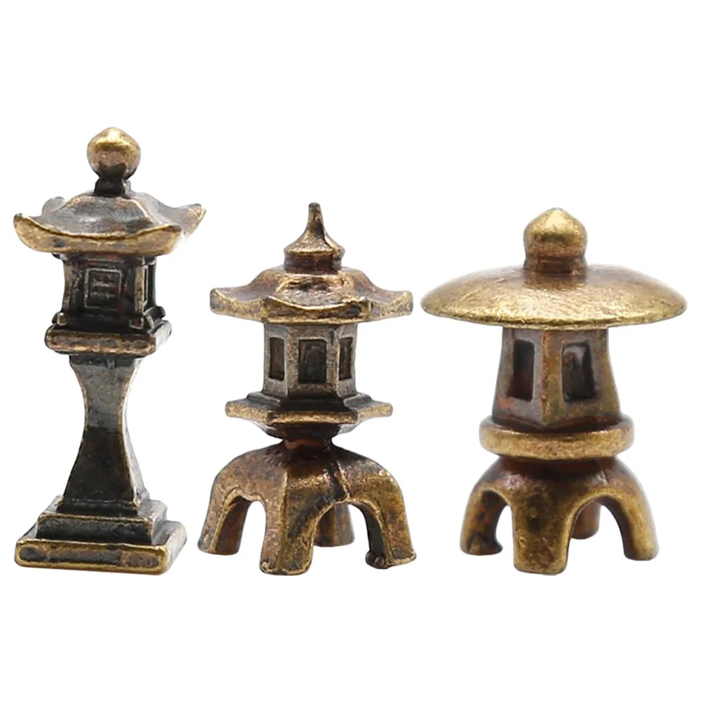 

Copper Tower Statue Mini Pagoda for Garden Decorations Gardening Ornament Scenery Landscape Lantern Tabletop