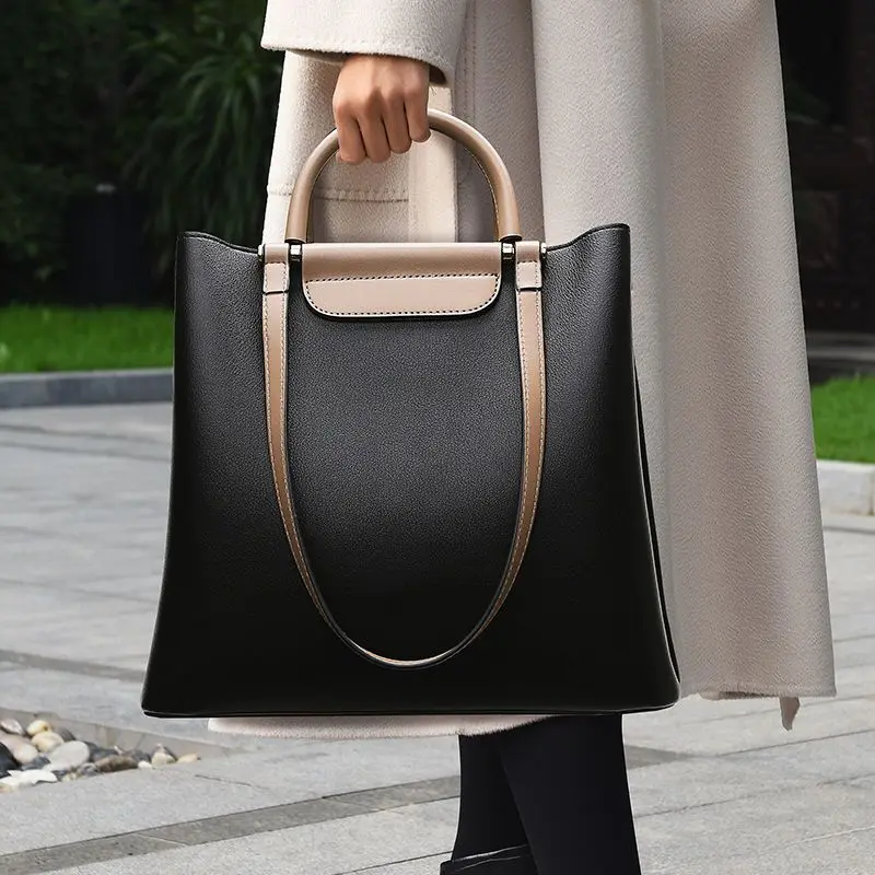 Versatile High Quality Women's Shoulder Bag Women's Bag 2023 New High-capacity Messenger Bag Fashion Portable Bag
Versatile High Quality Women's Shoulder Bag Women's Bag 2023 New High-capacity Messenger Bag Fashion Portable Bag