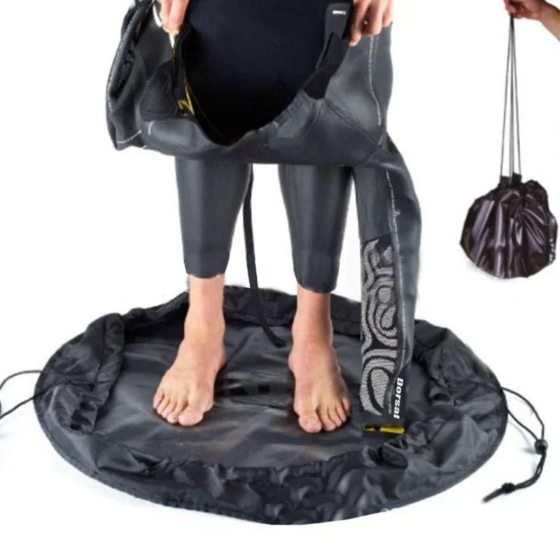 Wetsuit Changing Bag Mat Compact Folding 2 IN 1 Waterproof Bag Nylon Dry Bags Carrying for Surfers Boaters Diving Suit Storage
Wetsuit Changing Bag Mat Compact Folding 2 IN 1 Waterproof Bag Nylon Dry Bags Carrying for Surfers Boaters Diving Suit Storage