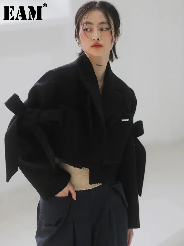 

[EAM] Loose Fit Black Bandage Bow Short Irregular Woolen Coat Parkas New Long Sleeve Women Fashion Autumn Winter 2024 1DE9441