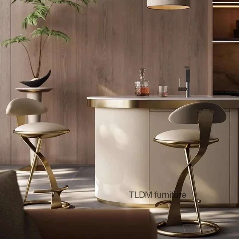 Faux Leather Industrial Bar Stools Height Vintage Breakfast Luxury Bar Stools Metal European Cadeira Ergonomica Room Decorations
Faux Leather Industrial Bar Stools Height Vintage Breakfast Luxury Bar Stools Metal European Cadeira Ergonomica Room Decorations