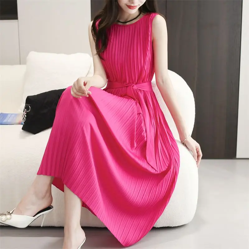 

Round neck, waist up, slim pleated long dress vintage vestido feminino maxi long dress LOOSE Slight Strech