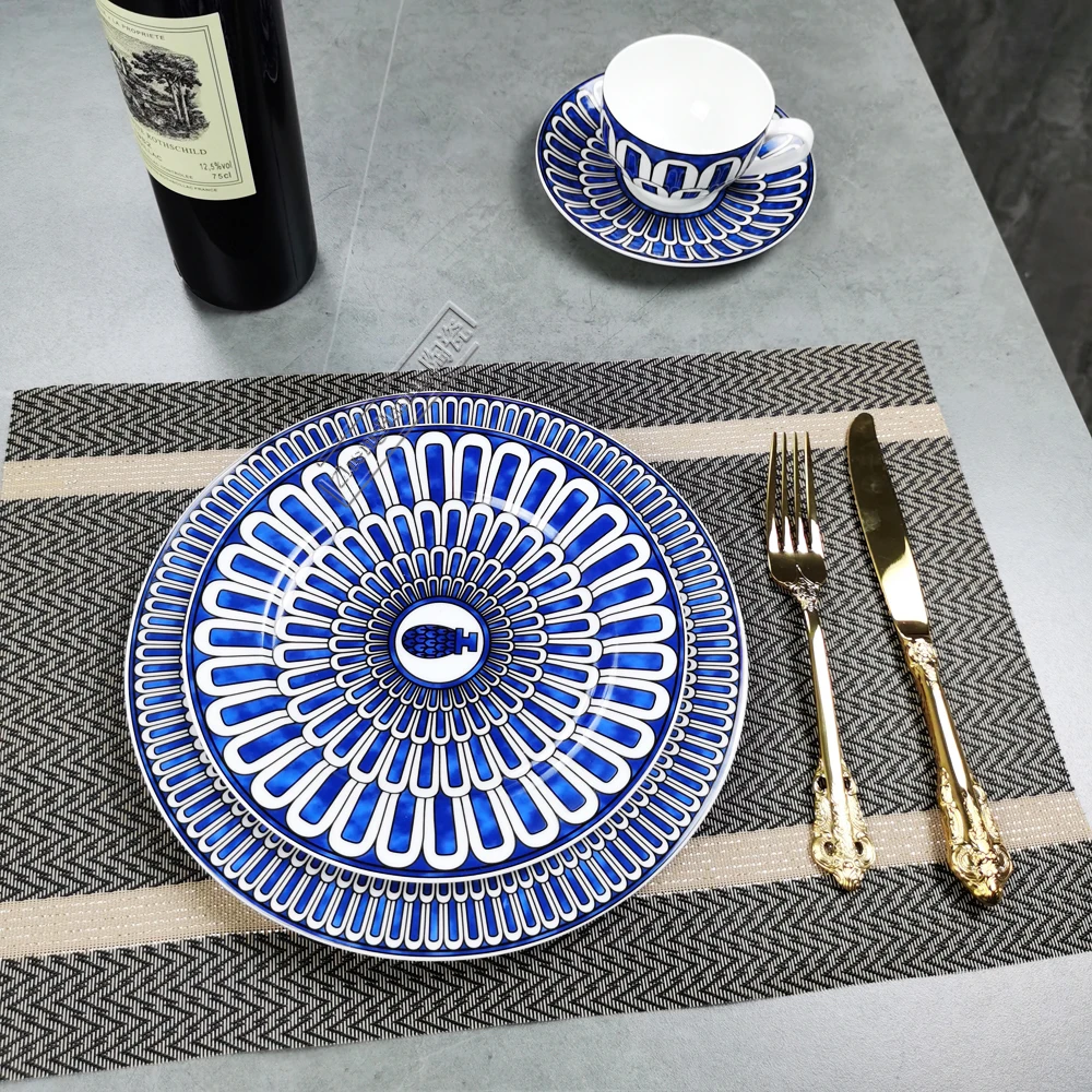 Ceramic Plate Creative 10 Inch 8 Inch Round Retro Flowers Western-style Steak Plate Pastry Plate European-style Home Gift
Ceramic Plate Creative 10 Inch 8 Inch Round Retro Flowers Western-style Steak Plate Pastry Plate European-style Home Gift