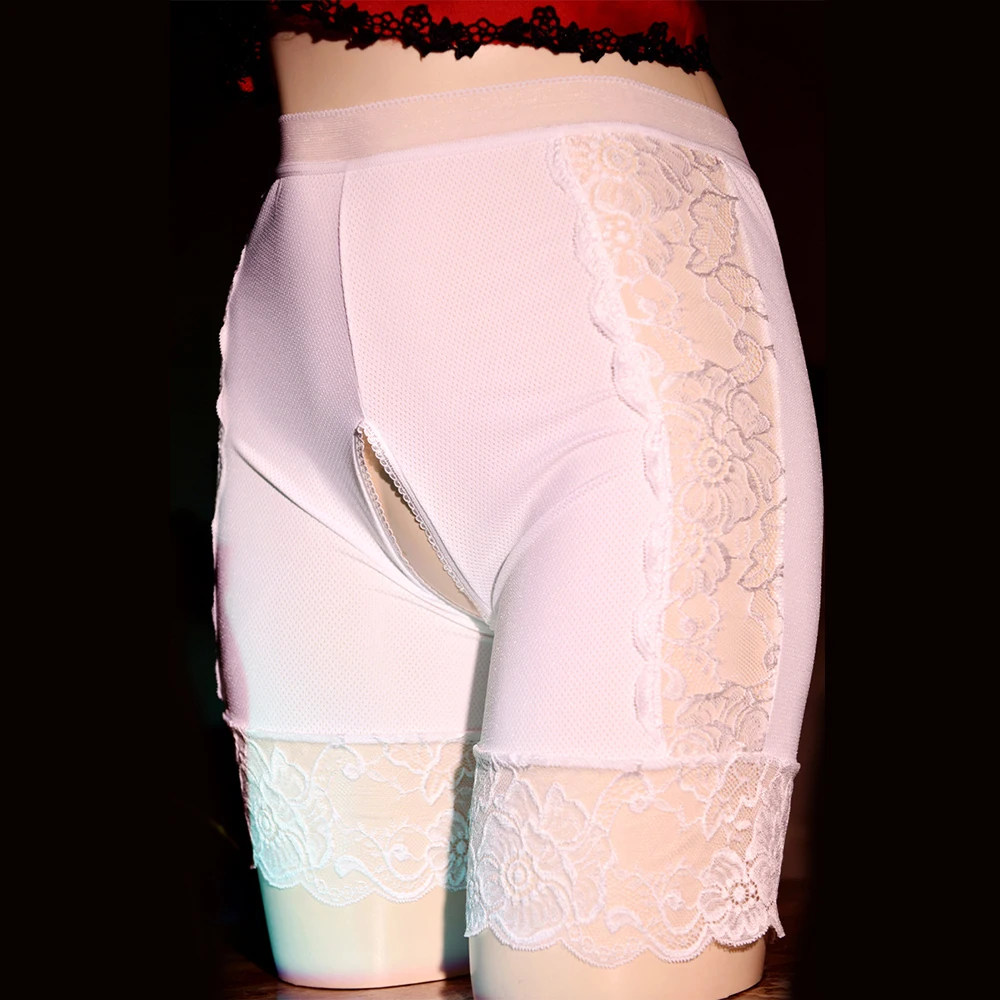Women Lace Crotchless Knickers Sexy Lenthen Boxer Thin Transparent Briefs Open Butt Panties Mid-rise Solid Erotic Underwear
Women Lace Crotchless Knickers Sexy Lenthen Boxer Thin Transparent Briefs Open Butt Panties Mid-rise Solid Erotic Underwear