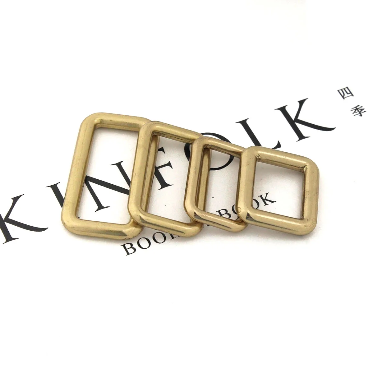 5pcs Solid Brass Square Ring Buckles Cast Seamless Rectangle Rings for DIY Leather Craft Bag Strap Buckle Garment Belt Luggage
5pcs Solid Brass Square Ring Buckles Cast Seamless Rectangle Rings for DIY Leather Craft Bag Strap Buckle Garment Belt Luggage