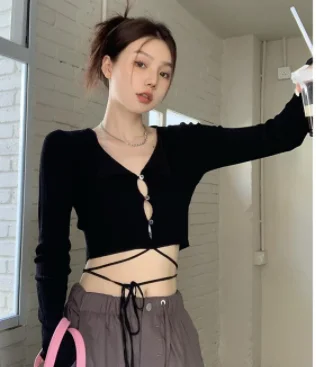 

Fashion Rib Black Sexy Hollow Bandage Tights Thong Crop Top Woman 2022 Spring T Shirts Casual Street Short Top Clothing Women