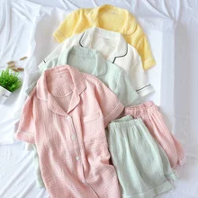 Japanese-style new summer ladies cotton double-layer crepe gauze short-sleeved shorts pajamas suit large size home service women 
Japanese-style new summer ladies cotton double-layer crepe gauze short-sleeved shorts pajamas suit large size home service women