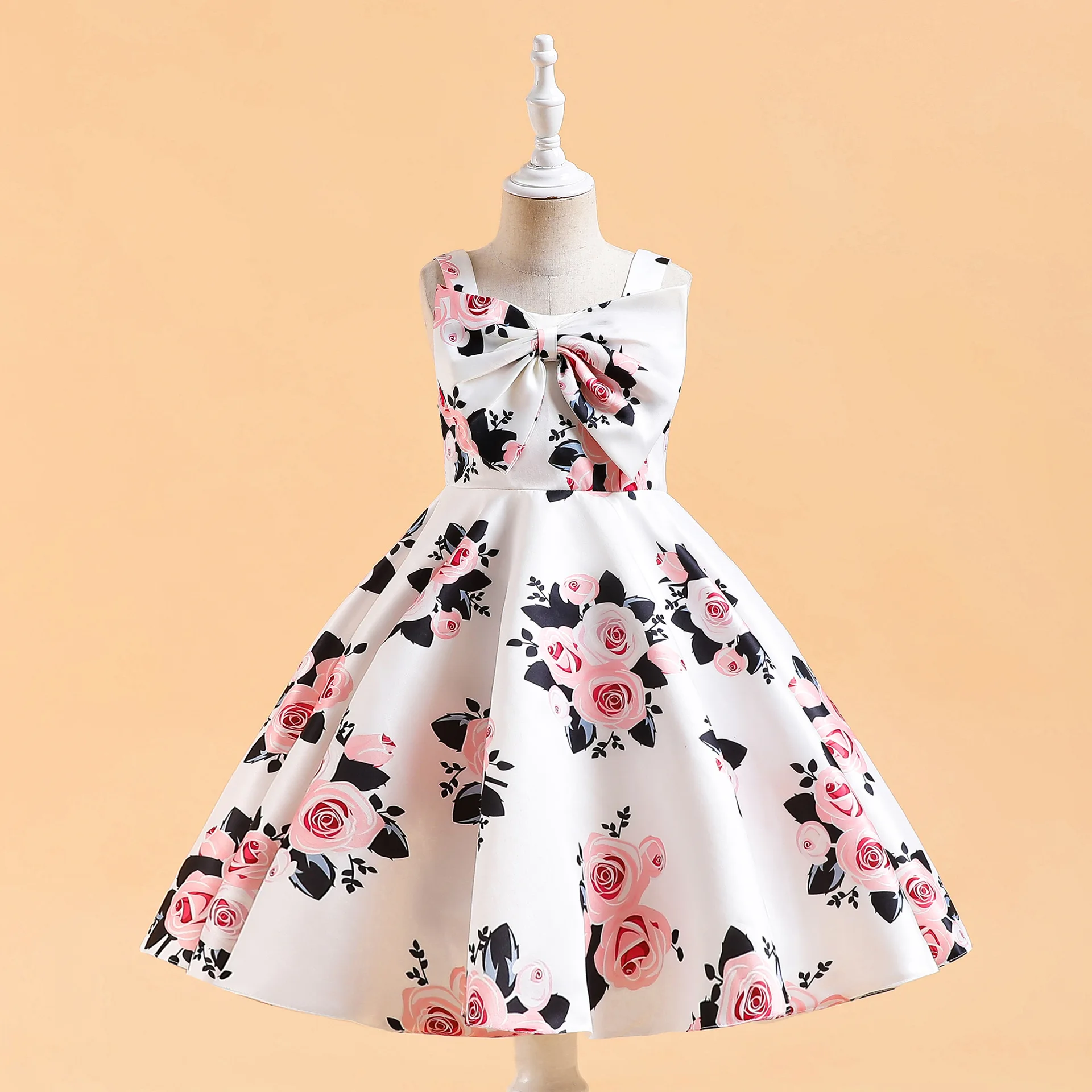 Elegant Floral Print Causal Princess Dresses Children Clothing Christmas Birthday Wedding Party Baby Girl Dress for 4-7 Y
Elegant Floral Print Causal Princess Dresses Children Clothing Christmas Birthday Wedding Party Baby Girl Dress for 4-7 Y