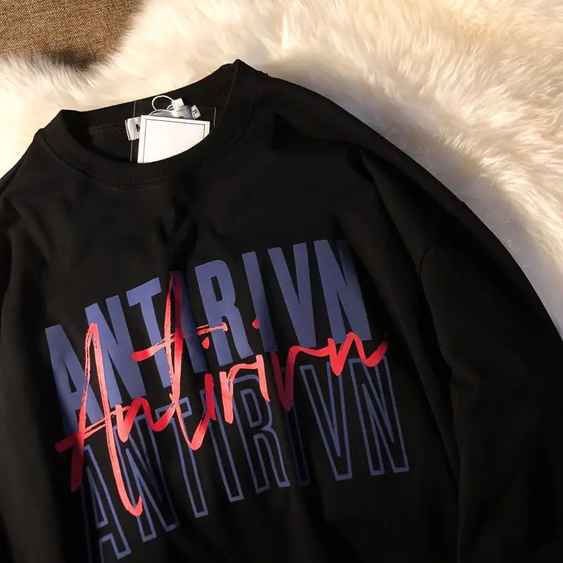 Men and Women Fashion Personality Letter Printing Round Neck Sweater American Autumn and Winter Couple Casual Vintage harajuku
Men and Women Fashion Personality Letter Printing Round Neck Sweater American Autumn and Winter Couple Casual Vintage harajuku