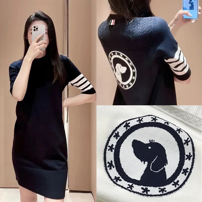 High Quality Korean Fashion TB Four-bar Striped Puppy Crewneck Short Sleeve Knit Skirt French Flair Midi Dress
High Quality Korean Fashion TB Four-bar Striped Puppy Crewneck Short Sleeve Knit Skirt French Flair Midi Dress