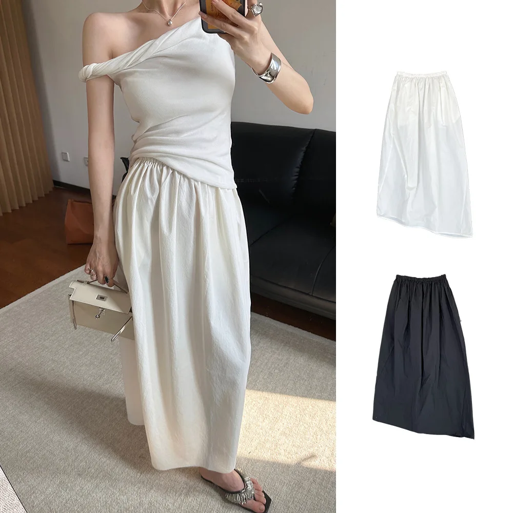 Autumn/Winter New Silhouette, Irregular Cut Half Skirt, Fashionable Black And White Simple Half
Autumn/Winter New Silhouette, Irregular Cut Half Skirt, Fashionable Black And White Simple Half