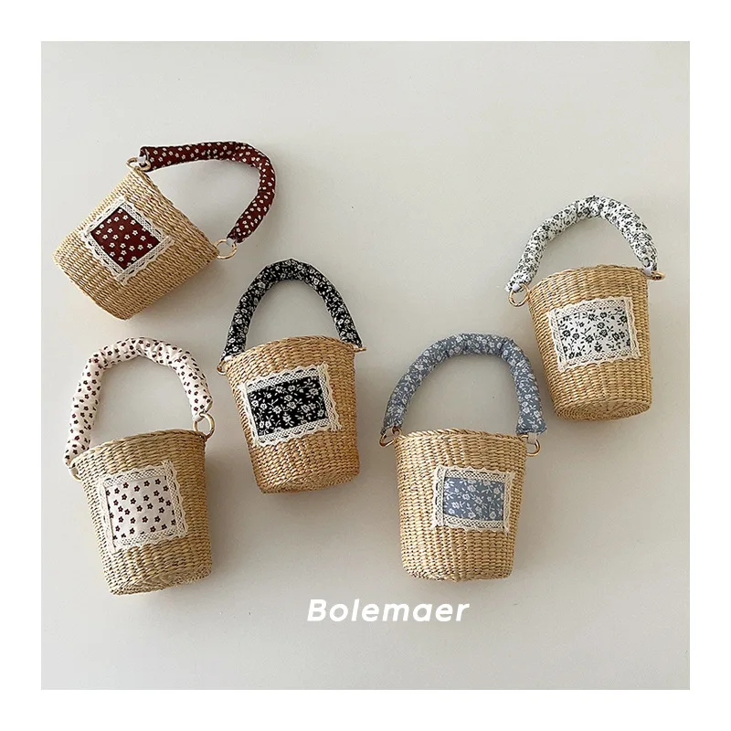 2024 Summer Kids Straw Bag Children's Mini Bag Korea Style Baby Girl Handbag Personalized Grass Weaving Summer Cute Girl Basket
2024 Summer Kids Straw Bag Children's Mini Bag Korea Style Baby Girl Handbag Personalized Grass Weaving Summer Cute Girl Basket