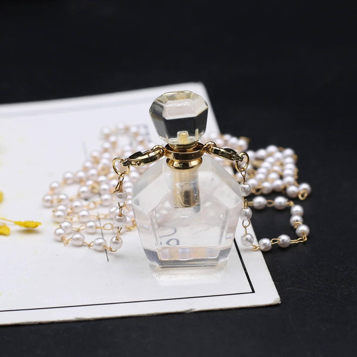 Essential Oil Diffuser Perfume Bottle White Crystal Hexagon Aura Prismatic Gemstone Onyx Pendant Necklace Jewelry
Essential Oil Diffuser Perfume Bottle White Crystal Hexagon Aura Prismatic Gemstone Onyx Pendant Necklace Jewelry