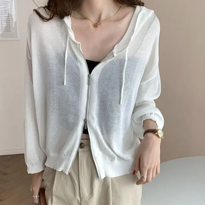 

2024 New Spring Summer Fashion Literature Solid Color Sunscreen Coats with Hood Collar Tassels Sunscreen Cardigan Shirt L02