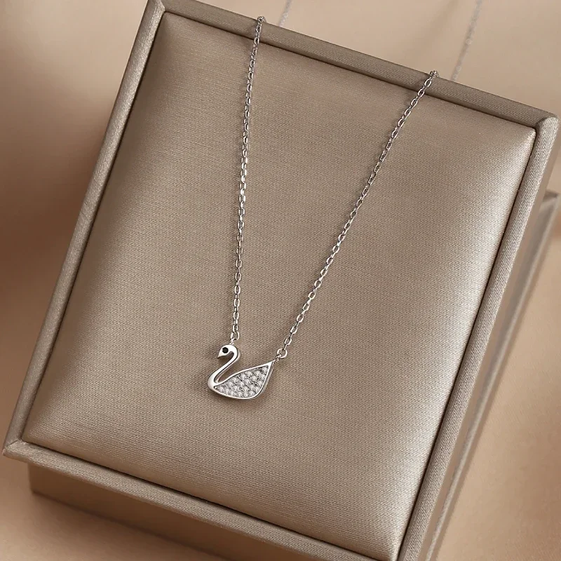 

S925 Sterling Silver Necklace Women Trendy Elegant Swan Collarbone Chain Silver Pendant Classic Fashion Versatile Holiday Gift