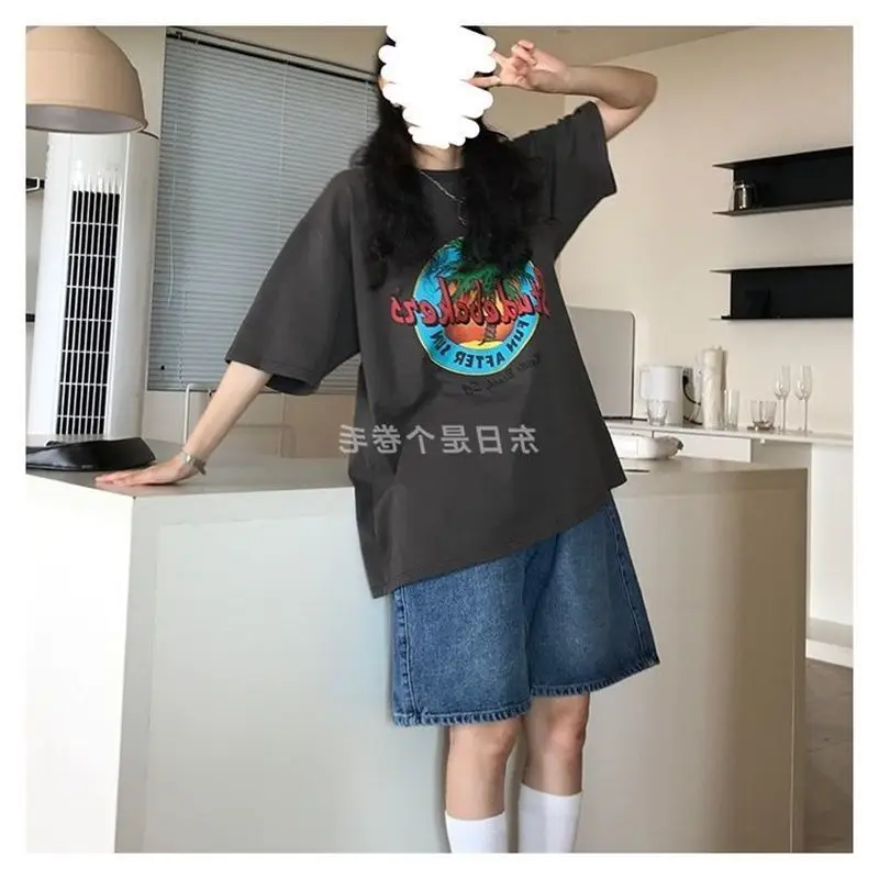 2022 Summer Women Vintage Streetwear Denim Shorts High Waist Knee Length Wide Leg Baggy Cargo Short Pants Harajuku Y2K Pants
2022 Summer Women Vintage Streetwear Denim Shorts High Waist Knee Length Wide Leg Baggy Cargo Short Pants Harajuku Y2K Pants