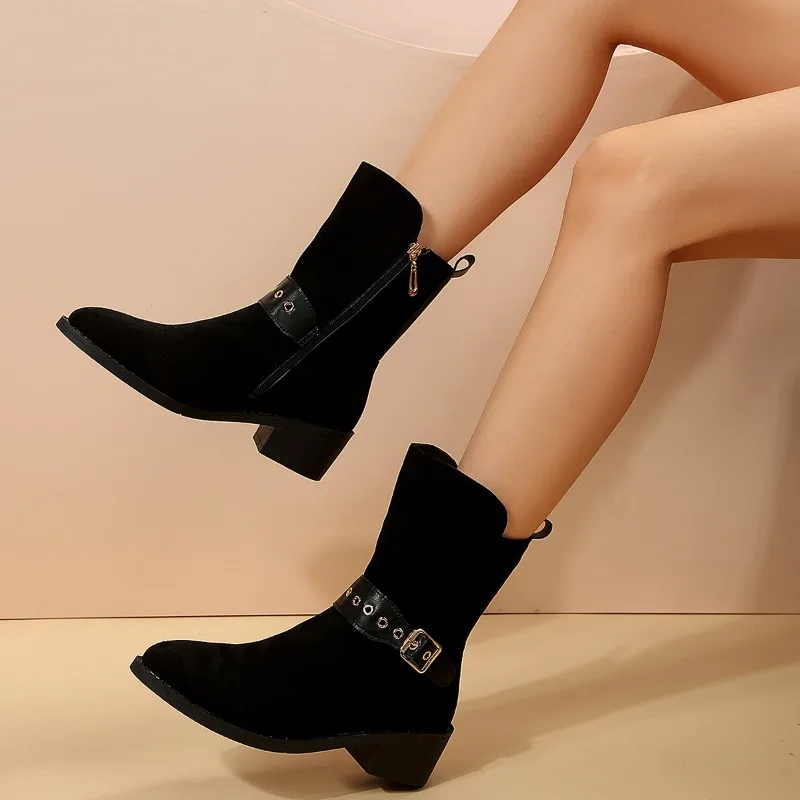 Med Heel Shoes for Female Side Zip Rivet Women's Ankle Boots Square Heel Women's Shoes Pointed Toe Plus Size Buckle Ladies Boots
Med Heel Shoes for Female Side Zip Rivet Women's Ankle Boots Square Heel Women's Shoes Pointed Toe Plus Size Buckle Ladies Boots