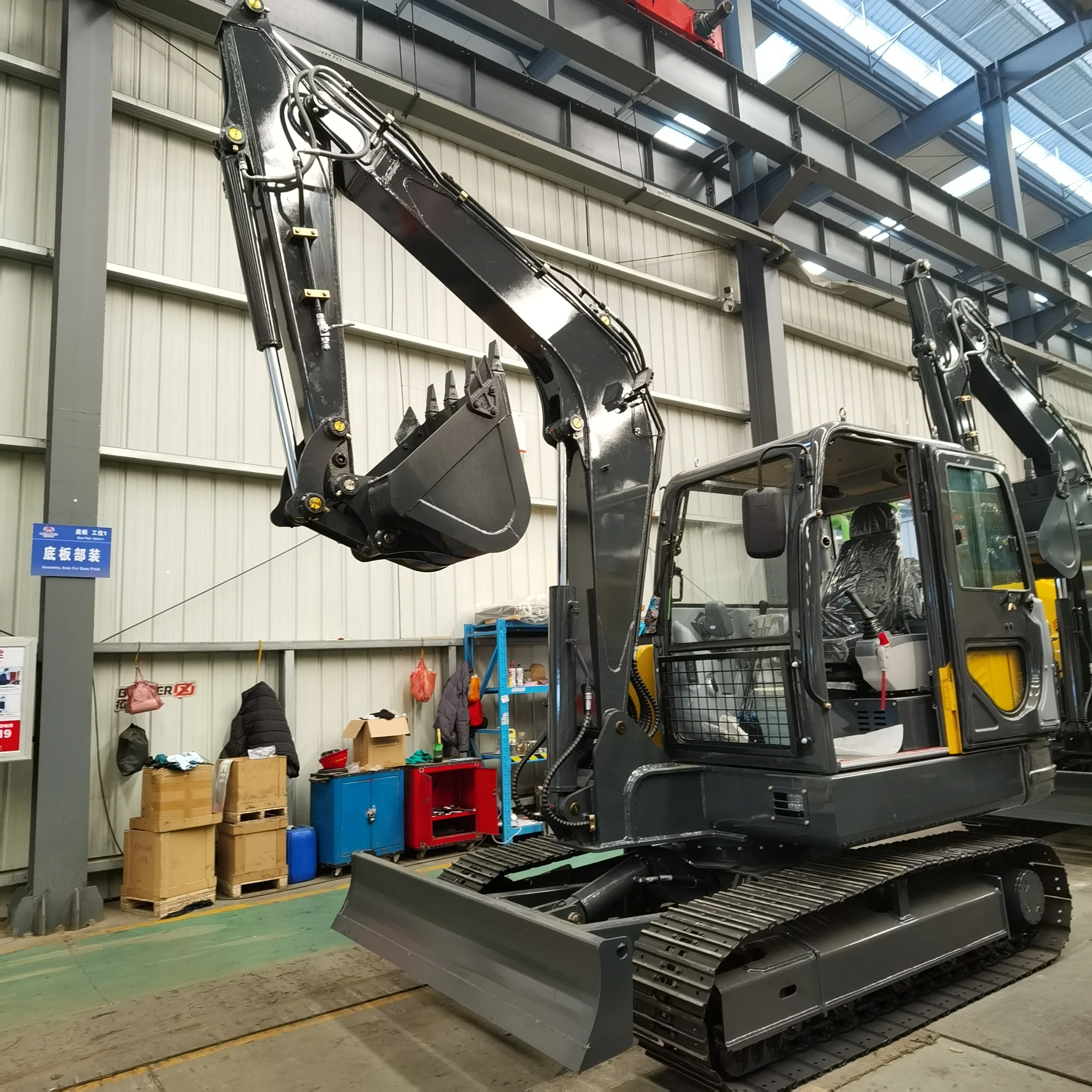 Construction 6Ton 8ton Excavator Hightop Hydraulic Excavators with Japan Engine
Construction 6Ton 8ton Excavator Hightop Hydraulic Excavators with Japan Engine