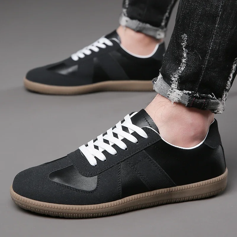 2024New men's shoes: lightweight sneakers, non-slip soft soles, trendy fashion casual high-quality leather shoes
2024New men's shoes: lightweight sneakers, non-slip soft soles, trendy fashion casual high-quality leather shoes