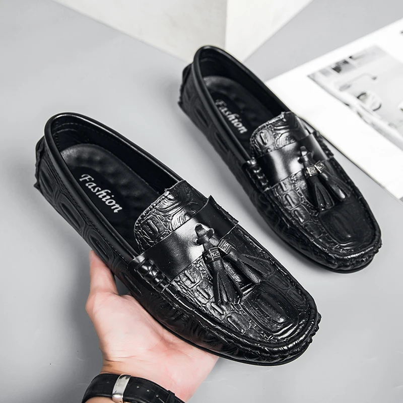 Leather Tassel Loafers Men Shoes Luxury Designer Casual Slip on Flats Men Moccasins Italian Black Male Driving Shoes Sneakers
Leather Tassel Loafers Men Shoes Luxury Designer Casual Slip on Flats Men Moccasins Italian Black Male Driving Shoes Sneakers