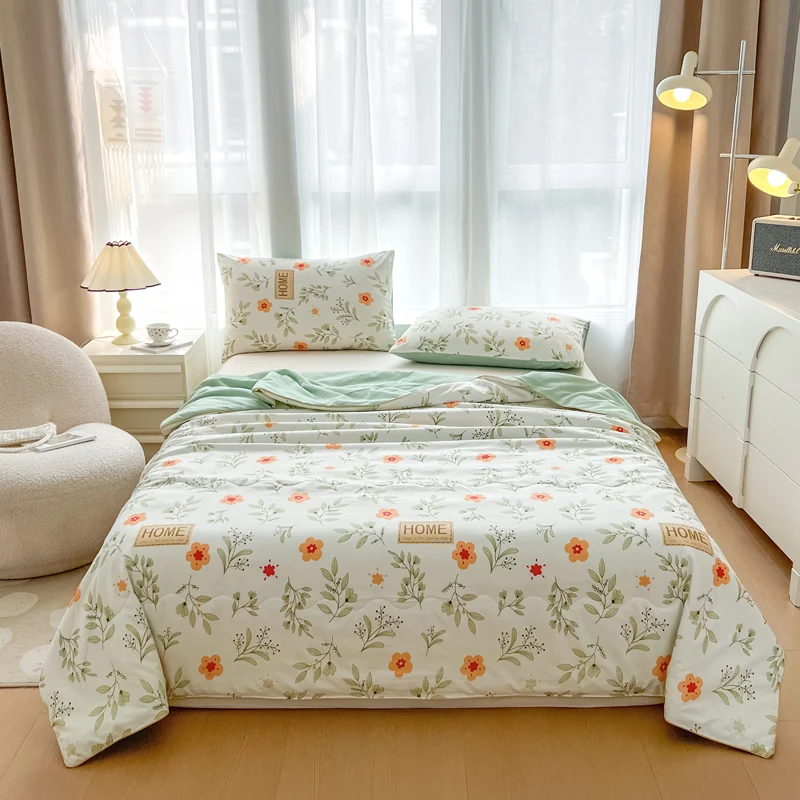 Summer Quilt Floral Style Duvets Single/Queen Size Comforter Thin Duvets Skin-friendly Bedspread edredones (No Pillowcase) Summer Quilt Floral Style Duvets Single/Queen Size Comforter Thin Duvets Skin-friendly Bedspread edredones (No Pillowcase)