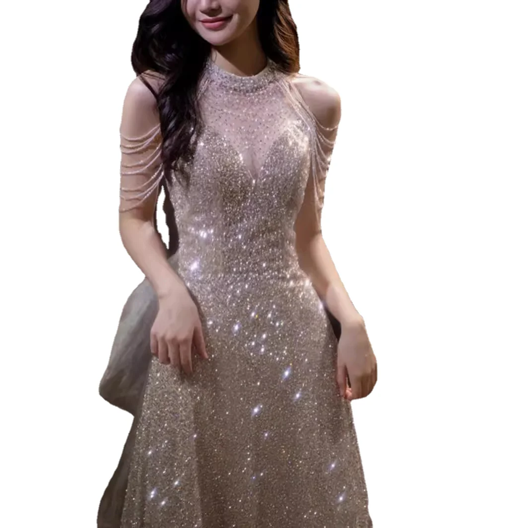 

Champagne evening dress women's new long banquet host annual meeting halter glitter light luxury design niche high-grade