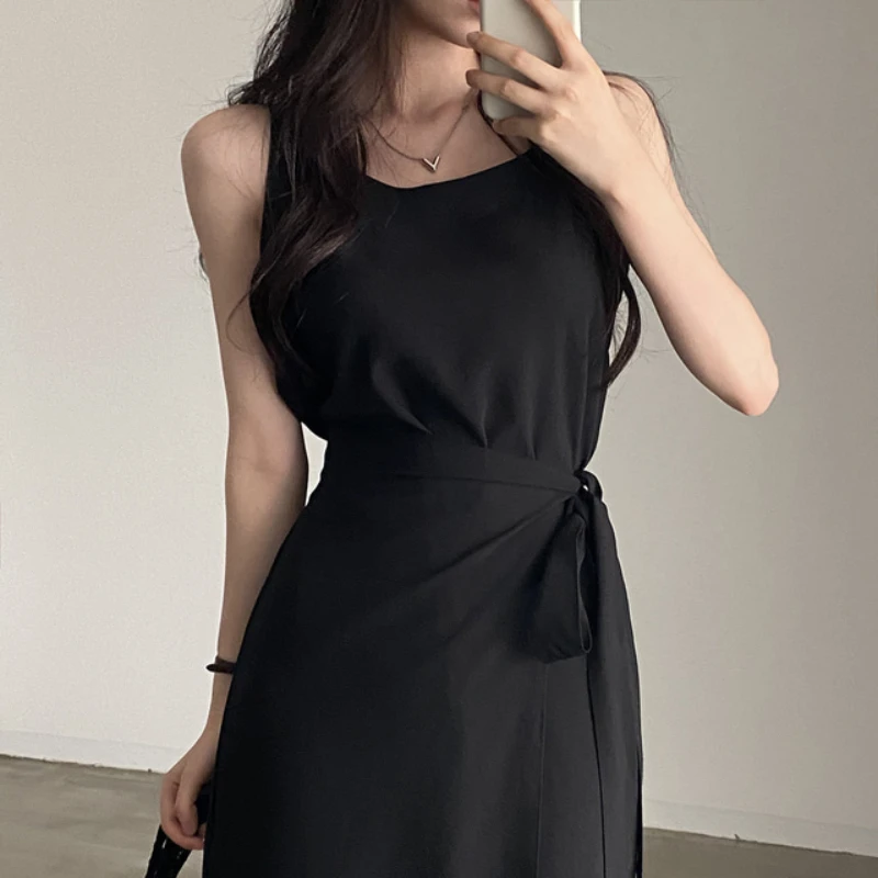 Vintage Summer Lace-up Sleeveless Midi Dress Women's Korean Fashion Slim A-line High Waist Casual Spaghetti Strap Sundress
Vintage Summer Lace-up Sleeveless Midi Dress Women's Korean Fashion Slim A-line High Waist Casual Spaghetti Strap Sundress