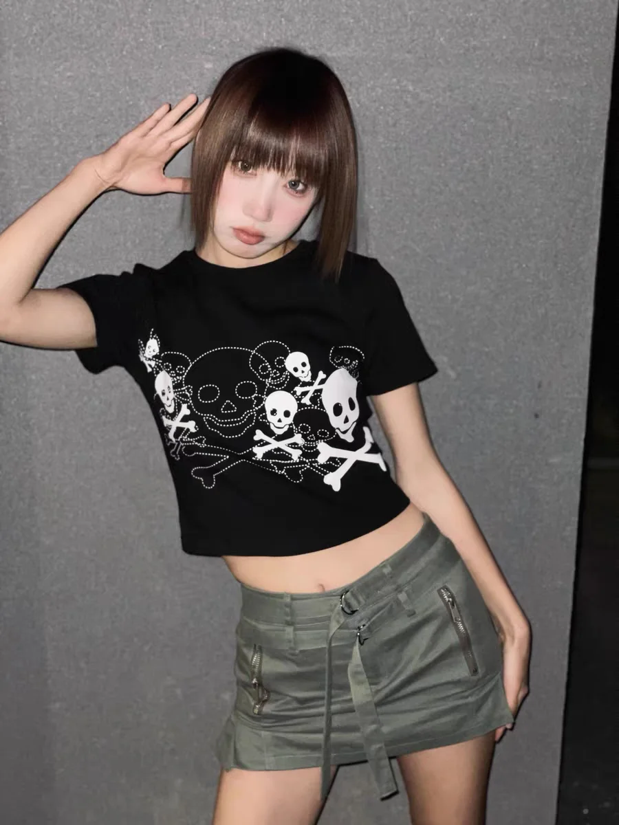 100% Cotton Black Punk Gothic T-shirt Women Slim Girl Skull Print Short Sleeve T-shirt Women Xiains Fashion Short Bellybutton
100% Cotton Black Punk Gothic T-shirt Women Slim Girl Skull Print Short Sleeve T-shirt Women Xiains Fashion Short Bellybutton
