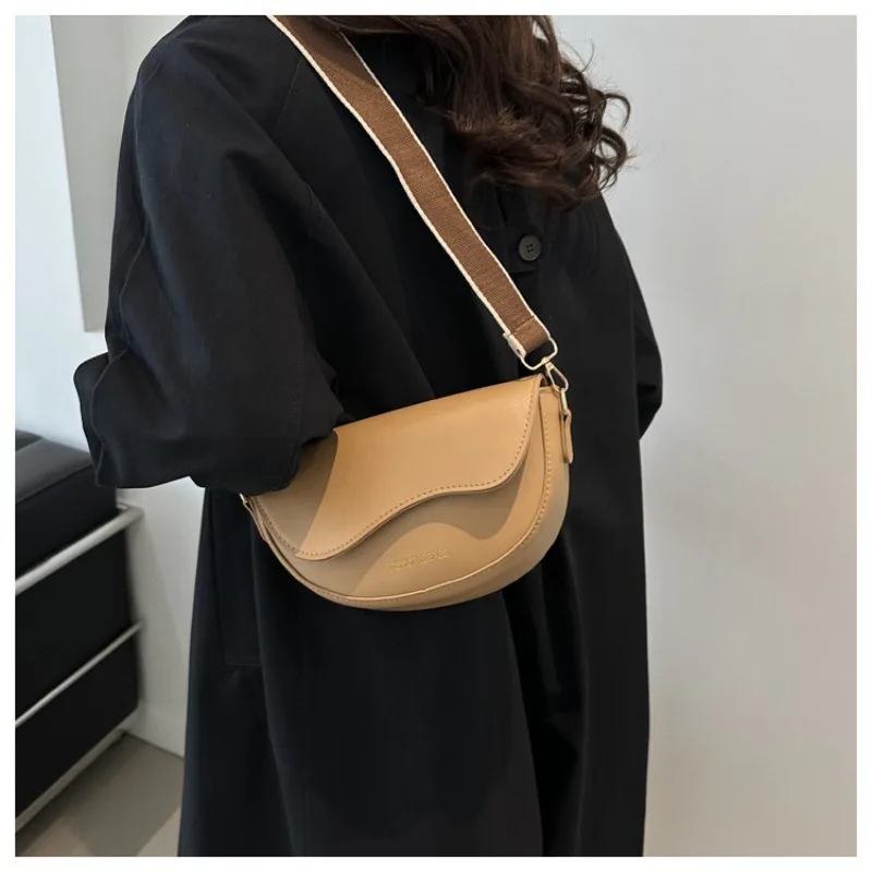 Textured Crossbody Bag Women New Popular Retro Messenger Fashion Female Shoulder Bag Small Square Luxury Brand Shoulder Bag
Textured Crossbody Bag Women New Popular Retro Messenger Fashion Female Shoulder Bag Small Square Luxury Brand Shoulder Bag