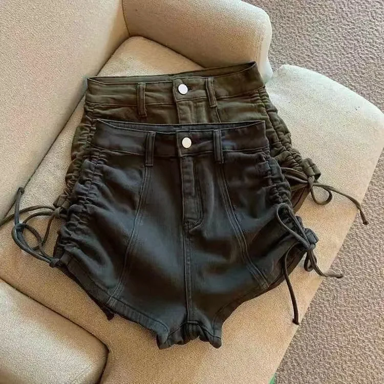 Корейская версия для девочек с кулиской с обеих сторон, летние джинсовые шорты с высокой талией, Новый Модный Эластичный тренд для 
Корейская версия для девочек с кулиской с обеих сторон, летние джинсовые шорты с высокой талией, Новый Модный Эластичный тренд для