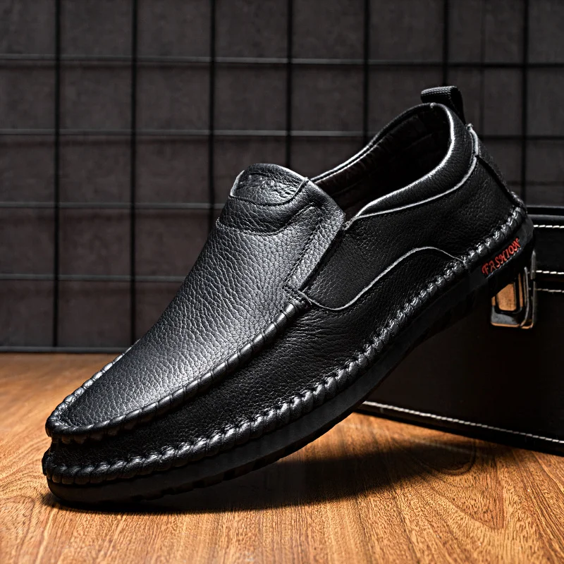 Quality Cowhide Men Loafers Fashion Soft Surface Non-slip Driving Shoes for Dad New Middle-aged Walking Breathable Mans Sneakers
Quality Cowhide Men Loafers Fashion Soft Surface Non-slip Driving Shoes for Dad New Middle-aged Walking Breathable Mans Sneakers
