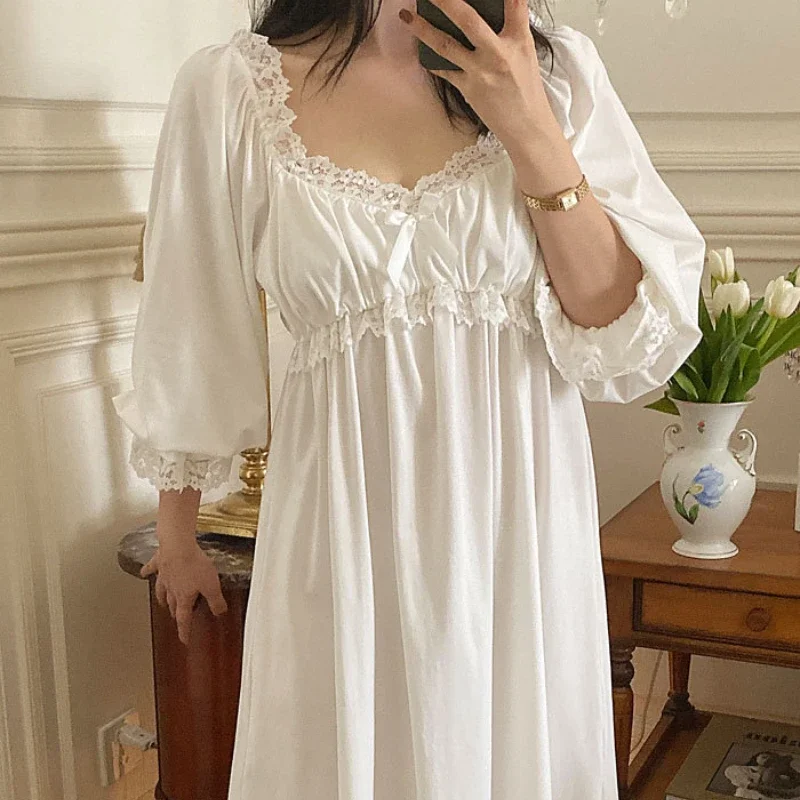 

Vintage Romantic Nightgowns Victorian Cotton Night Dress Padded Sexy Nightie Princess Sleepwear Women Autumn White Long Peignoir