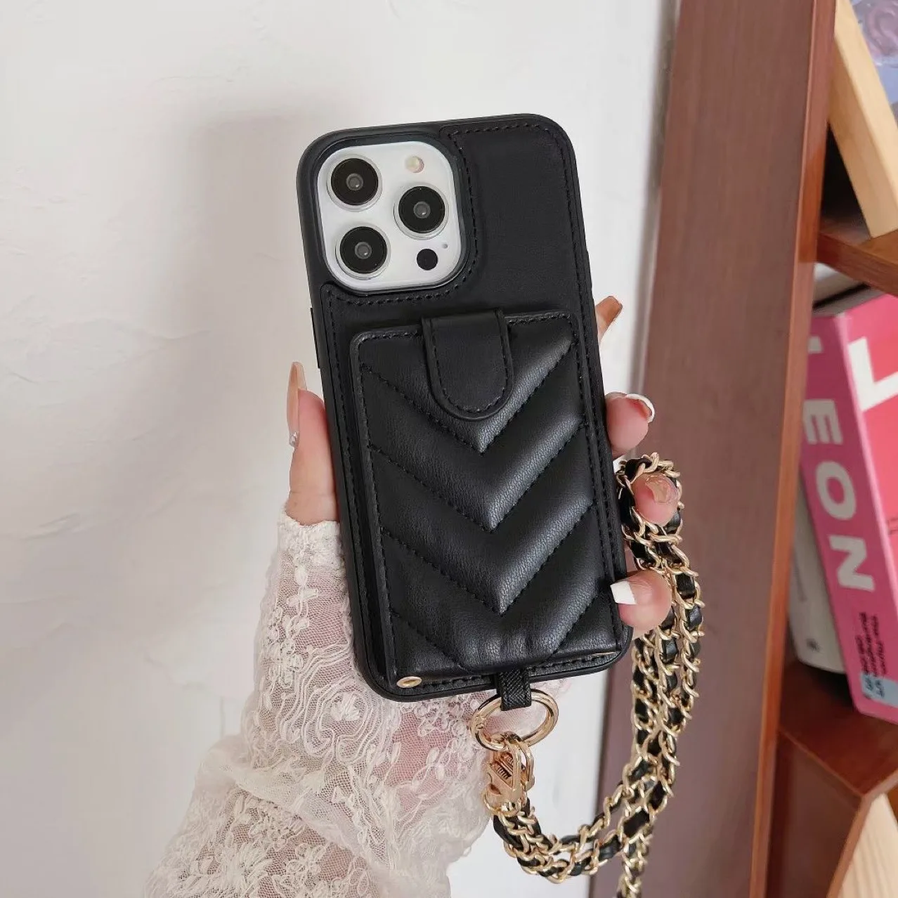 Роскошный кожаный чехол-кошелек с отделением для карт для телефона iPhone 14 Plus 13 12 11 Pro Max, наплечный ремень, ремешок, чехол для телефона
Роскошный кожаный чехол-кошелек с отделением для карт для телефона iPhone 14 Plus 13 12 11 Pro Max, наплечный ремень, ремешок, чехол для телефона