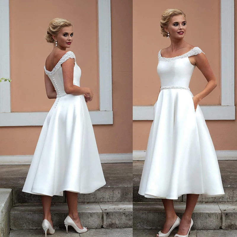 Elegant Scoop Short Wedding Dress Beads 2023 Simple Off The Shoulder Bridal Dress A-line Button Pleats Mid-Calf Robe De Mariée
Elegant Scoop Short Wedding Dress Beads 2023 Simple Off The Shoulder Bridal Dress A-line Button Pleats Mid-Calf Robe De Mariée