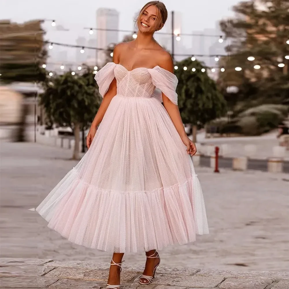 Light Pink A Line Cocktail Dresses Off Shoulder Sweetheart Tiered Tulle Ruffles Tea Length Formal Evening Party Gowns Customed
Light Pink A Line Cocktail Dresses Off Shoulder Sweetheart Tiered Tulle Ruffles Tea Length Formal Evening Party Gowns Customed