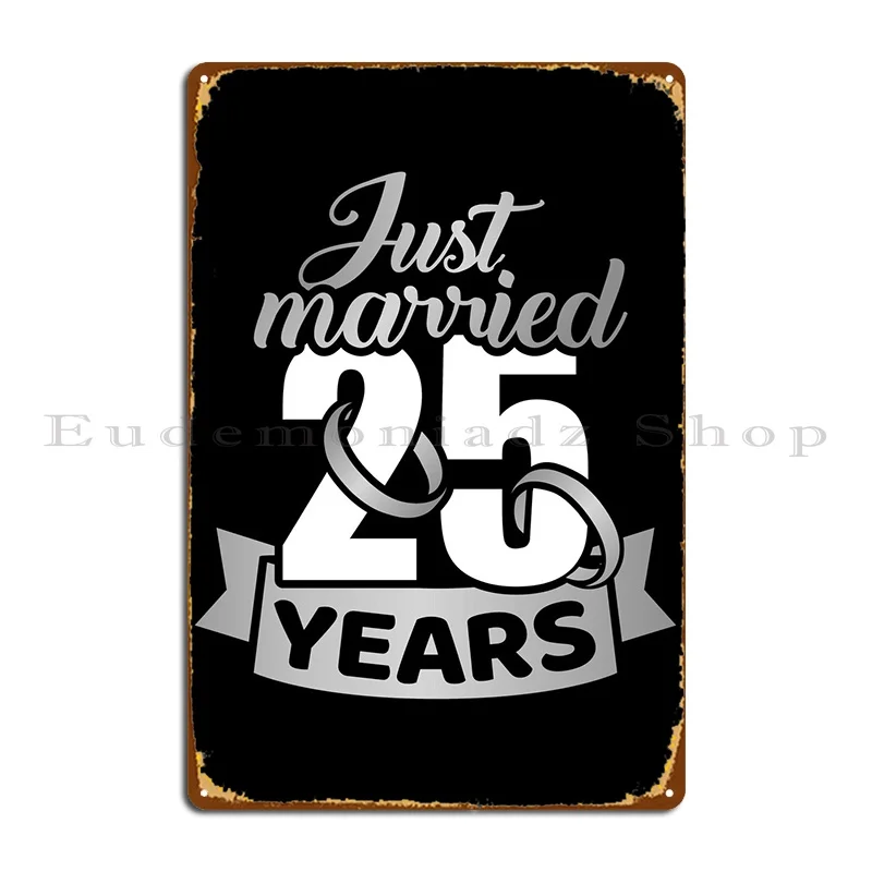 Только что женат, 25 лет, серебряная металлическая фотокартина, винтажная индивидуализированная настенная пещера, жестяной плакат
Только что женат, 25 лет, серебряная металлическая фотокартина, винтажная индивидуализированная настенная пещера, жестяной плакат