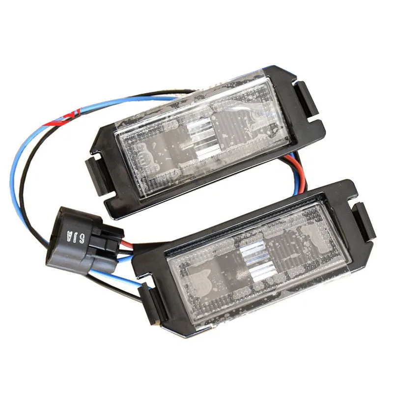 Для HYUNDAI 10-15 Genesis Coupe номерной знак свет-лампа 925012M100 
Для HYUNDAI 10-15 Genesis Coupe номерной знак свет-лампа 925012M100