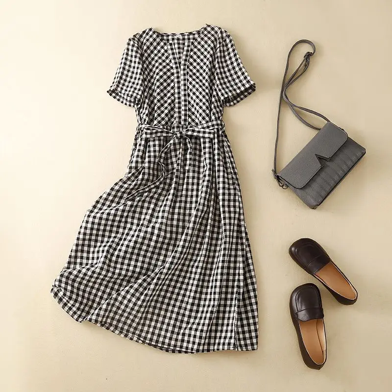 Women 2024 Summer Fashion Short Sleeve Plaid Dress Female Long Loose A-line Dresses Ladies V-neck Thin Casual Vestidos V27
Women 2024 Summer Fashion Short Sleeve Plaid Dress Female Long Loose A-line Dresses Ladies V-neck Thin Casual Vestidos V27