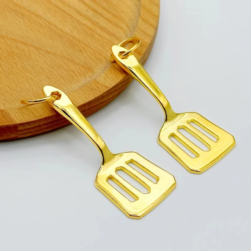 Spot Gold Shovel Pendant Keychain Opening School Surrounding Girlfriend Couple Gift Anime Model Game Peripheral
Spot Gold Shovel Pendant Keychain Opening School Surrounding Girlfriend Couple Gift Anime Model Game Peripheral